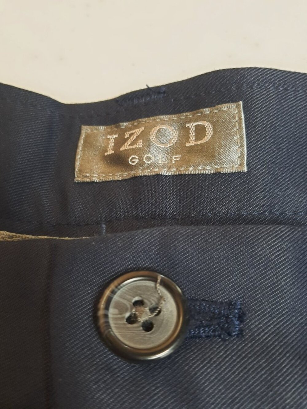 IZOD Golf Shorts Men's 38 Navy Blue Pleated Performance Polyester 9" Inseam - Picture 2 of 9